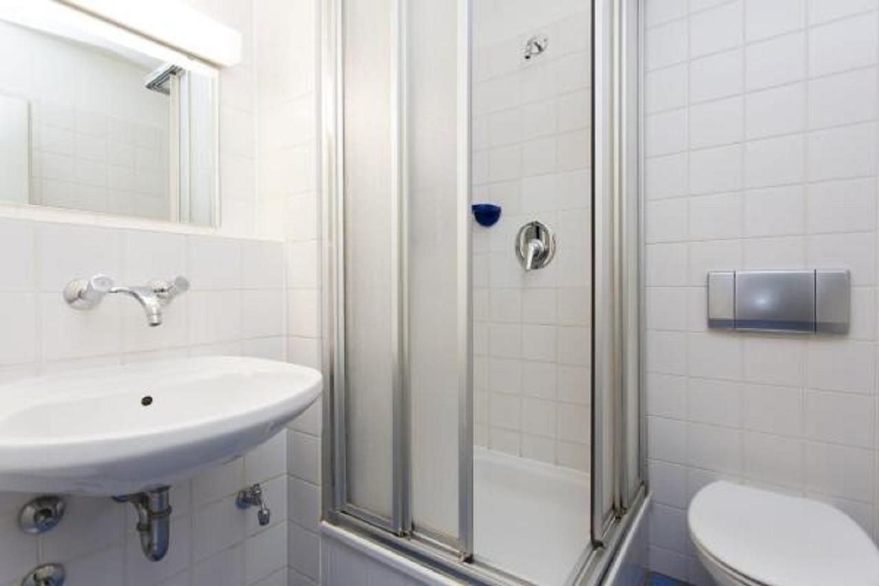 Jugendherberge Bonn Bagian luar foto